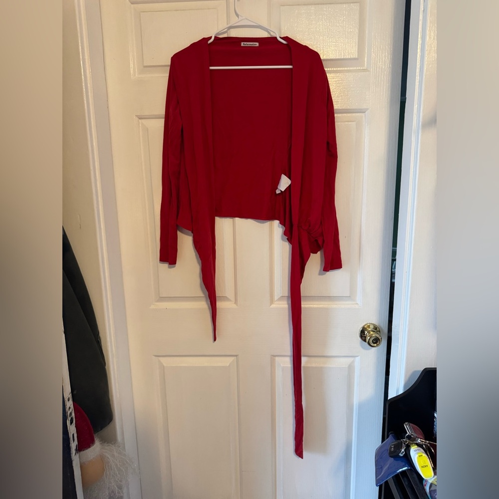 REFORMATION Red Valentine Holiday Date Party Festive “Cherie” Wrap Top - Picture 5 of 10
